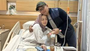 Watch Istri Ridwan Kamil Positif Covid Viral Video